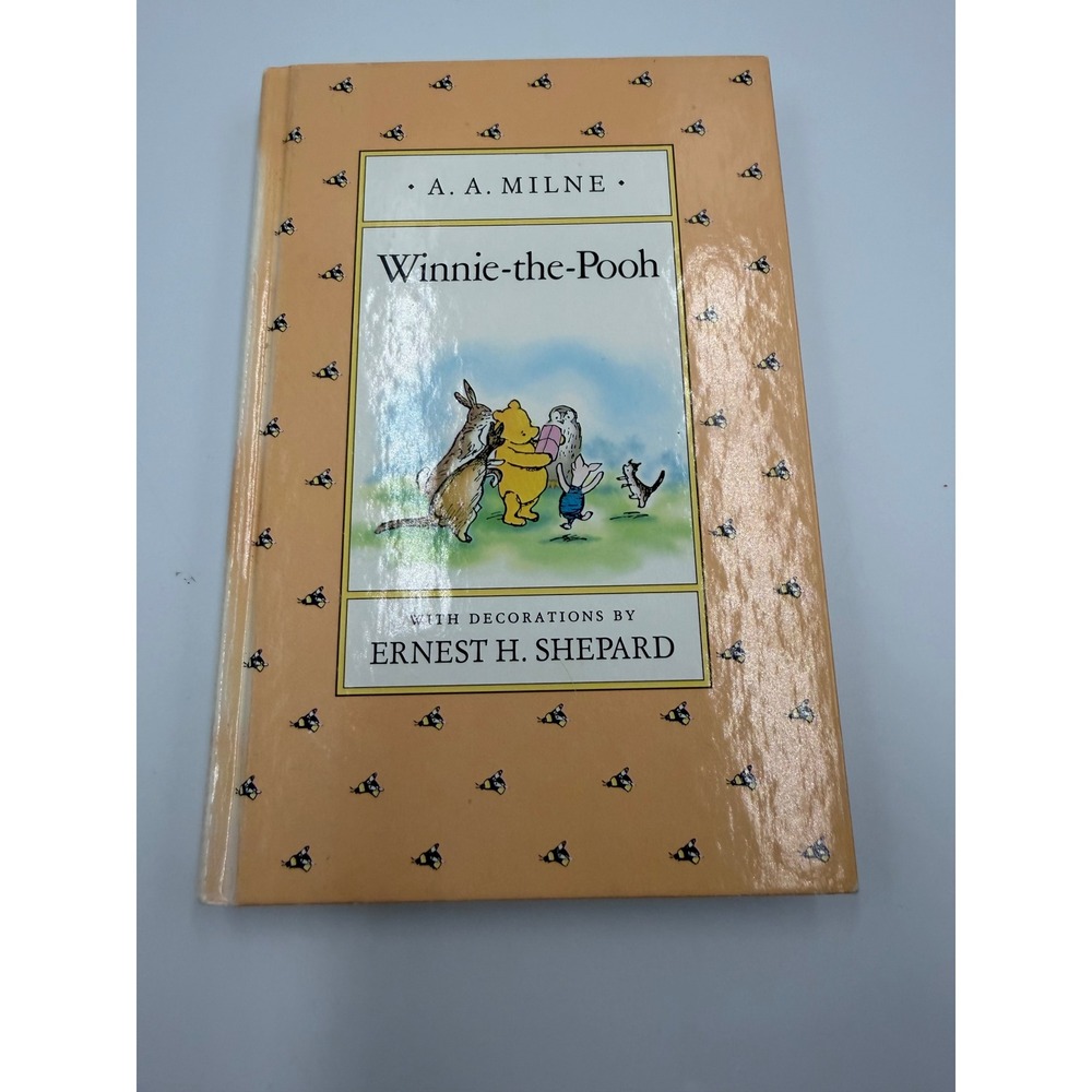 Winnie-the-Pooh AA Milne Ernest H Shepard 1988 Redesign Hardcover Book Dutton